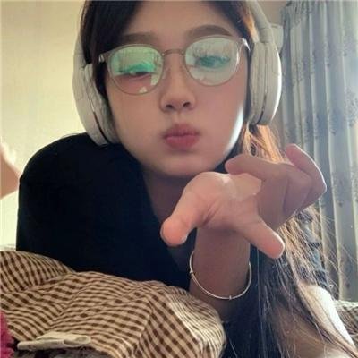 罗西与莫妮卡之骊靬情